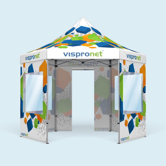 Tente avec 5 cloisons, dont 1 avec porte et 4 avec fenêtres panoramiques