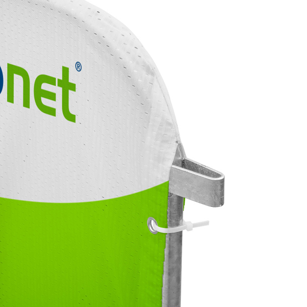 Varioflag® A SE, fixation latérale avec des colliers de serrage sur la barrière de sécurité