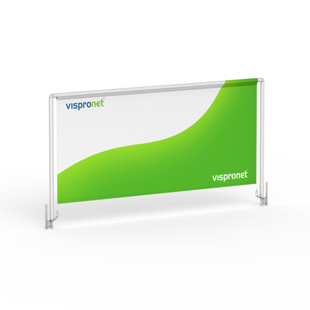 Système de barrière avec pieux enfoncés dans le sol pour les sols non stabilisés