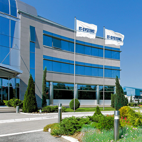 Drapeaux à hisser au format paysage en tant que drapeaux d'entreprise