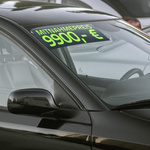 Autocollant au format horizontal, ici avec offre promotionnelle