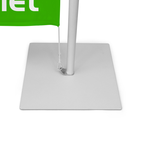 Système de barrière, fixation de la partie sous pression sur la plaque de sol