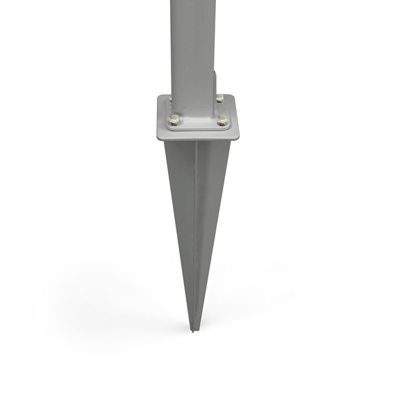 En option : Clou de sol pour fixer le pied/poteau sur des sols meubles