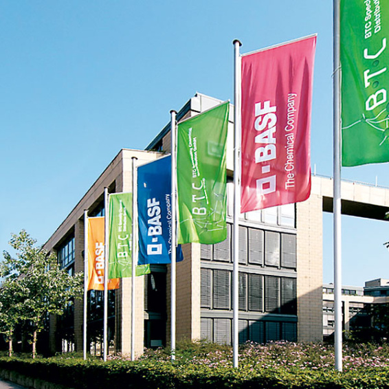 Pavillons avec présentoir