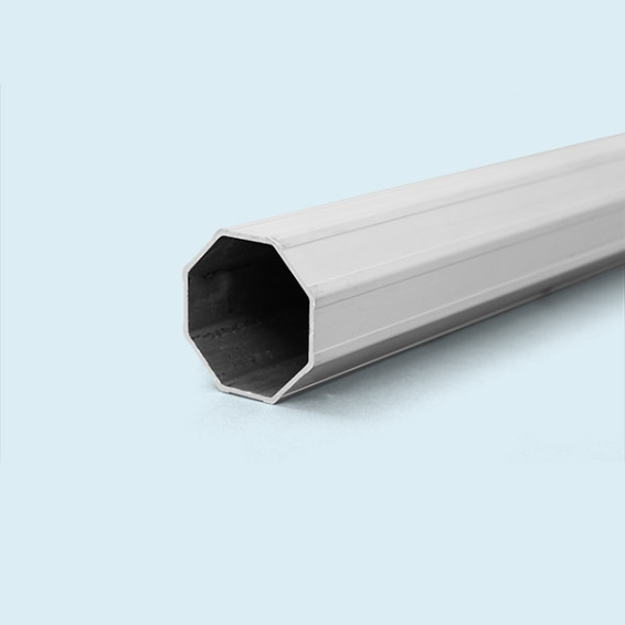 profil octogonal en aluminium de haute qualité et extrêmement stable (ø 52 mm/1,5 mm)