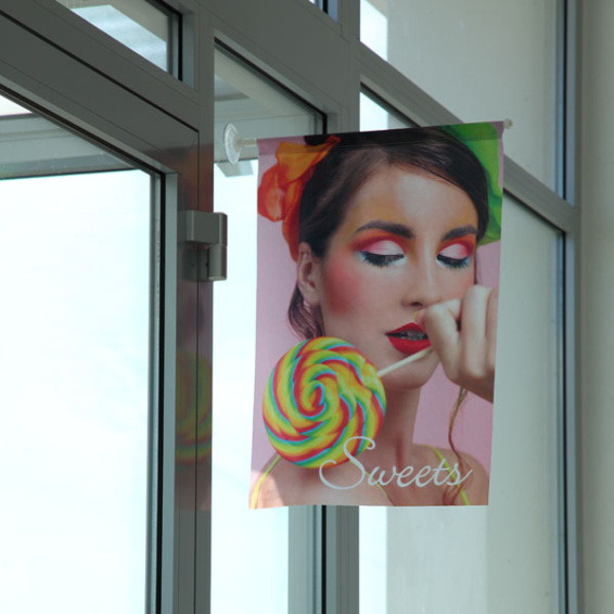 Petits drapeaux avec support à ventouse