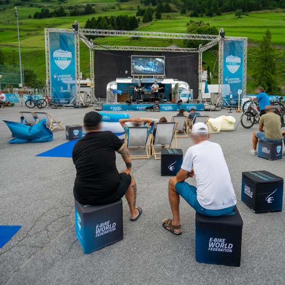 Flatcube - Parfait pour les événements et la promotion