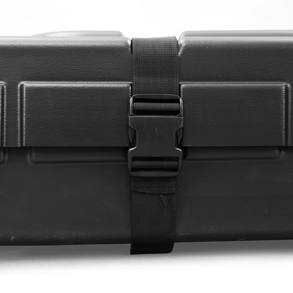 Valise rigide à roulettes 164, sangles de fermeture extérieures avec boucle robuste