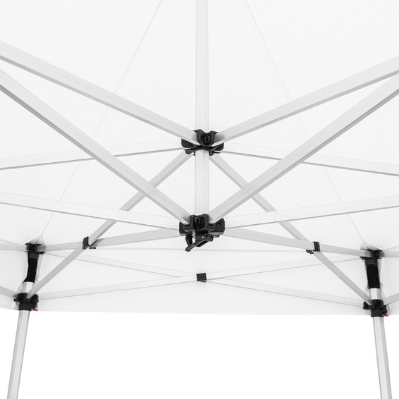 Mécanisme avec manivelle pour l’ajustement parfait de la tension du toit