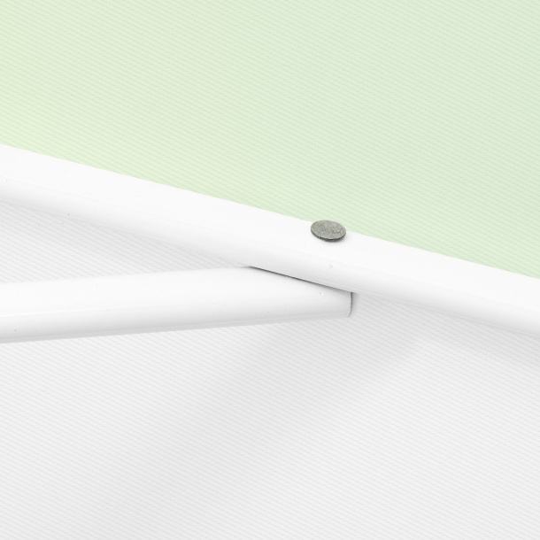 Petit parasol avec manivelle, baleines robustes