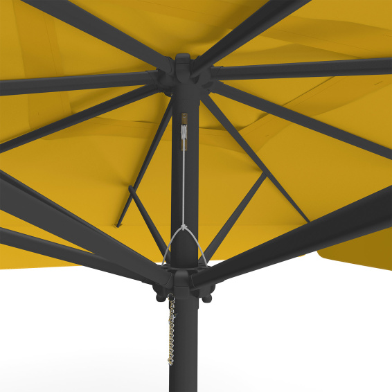 Parasol orange, 300 x 300 cm, détail du cordon de tirage