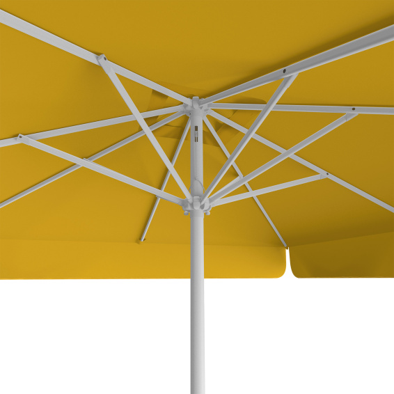 Parasol orange, 250 x 250 cm, vue de dessous