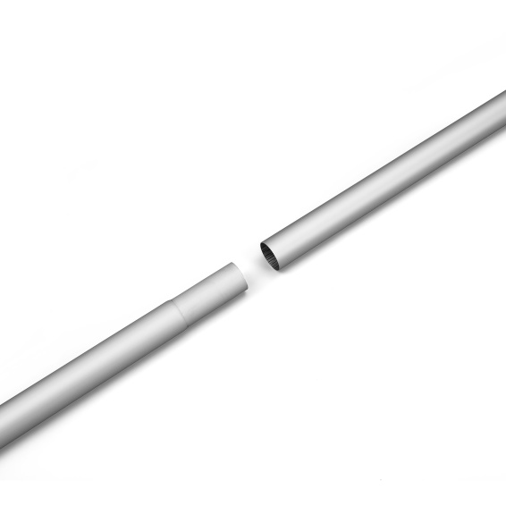 Mât de drapeau mobile Economy, assemblage des éléments emboîtables