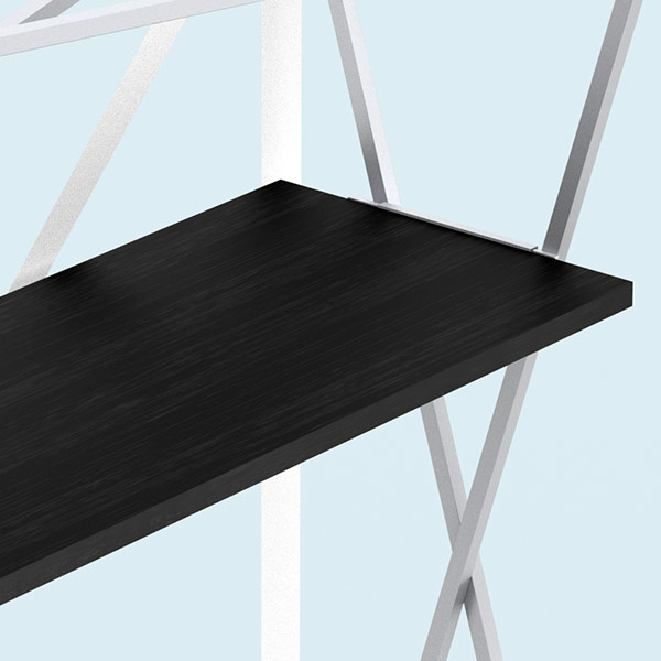 Comptoir de promotion scratch, dètail: plancher de rangement en bois, noir