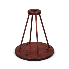 Socle porte-drapeaux triple, bois foncé