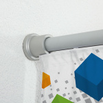 Rideau, montage mural avec bride