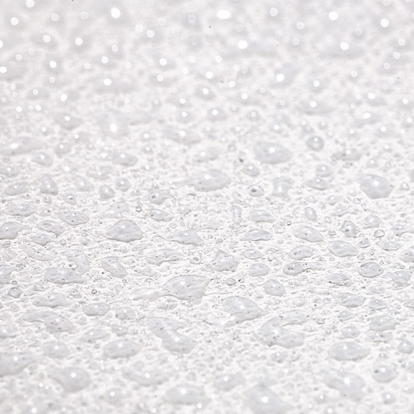 Cloison : imperméable à la pluie et résistante aux rayons UV