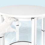 Comptoir de vitrine, insertion des panneaux (jusqu'à 8 pièces) sur le système