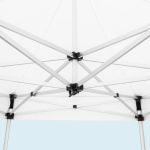 Tension du toit parfaitement ajustable grâce au système à manivelle