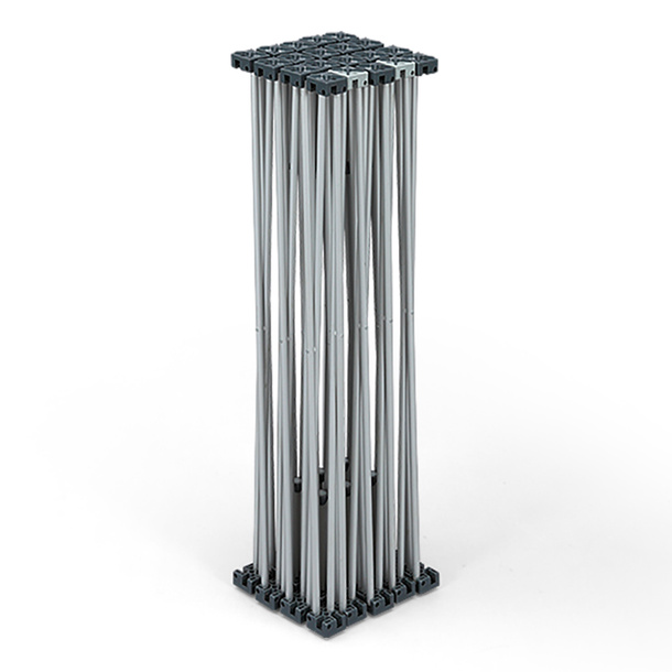 Système accordéon 3 x 3 replié pour un transport compact