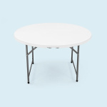 Bien utile : table pliable en 2 tailles, cf. onglet "Accessoires"
