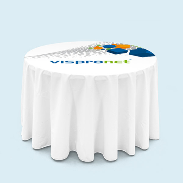 Nappe longue ici sur table pliante ronde