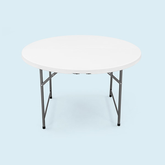 Bien utile : table pliable en 2 tailles, cf. onglet "Accessoires"