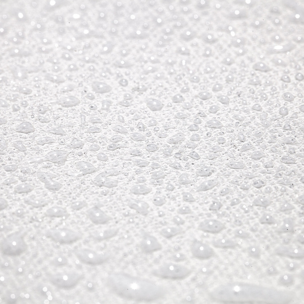 Imperméable et anti-UV, optionnel : traitement anti rayures